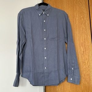 Club Monaco Linen Button Down